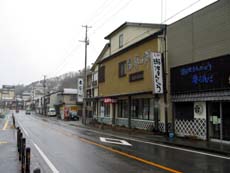 ���g����