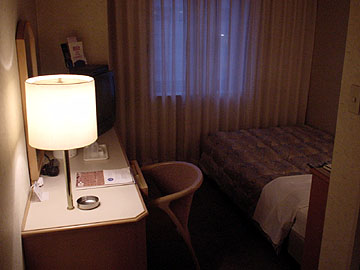 ホテル室内2